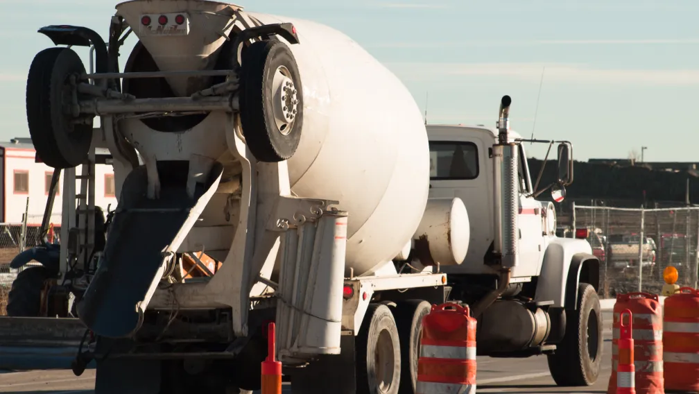 Concrete Mixer Truck: Capacity, Weight Limits, and How to Choose the Right Size