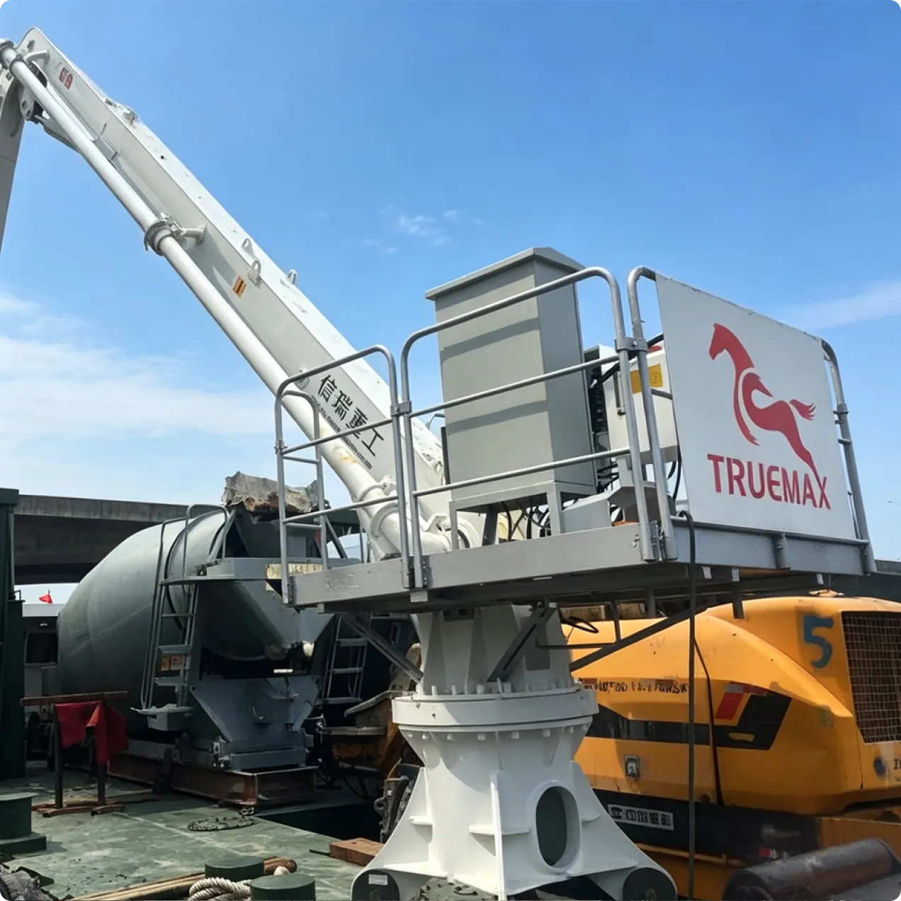 PB21AM-3R Mobile Boat Concrete Placing Boom — 21 m, Boat-Mounted